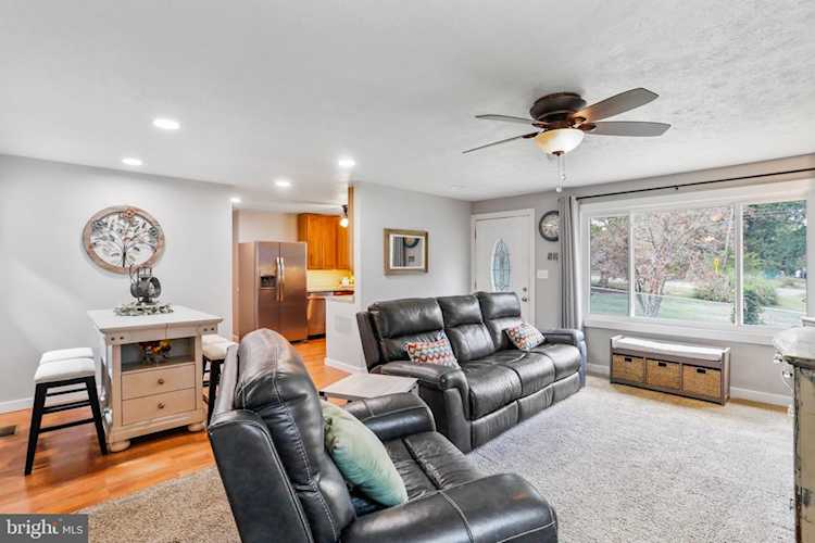 227 Obrecht Rd Millersville, MD 21108