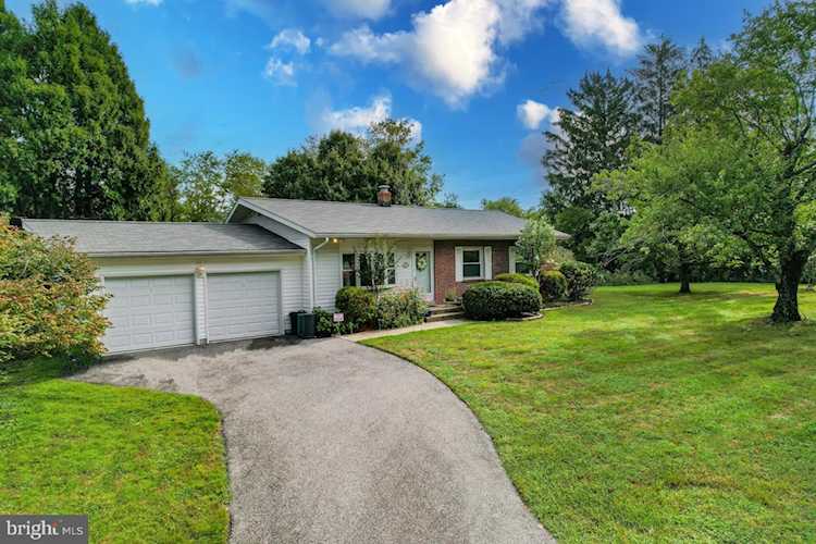 3413 Rollingview Ct Ellicott City, MD 21042