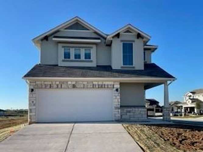 110 Goosewinged DR Kyle, TX 78640