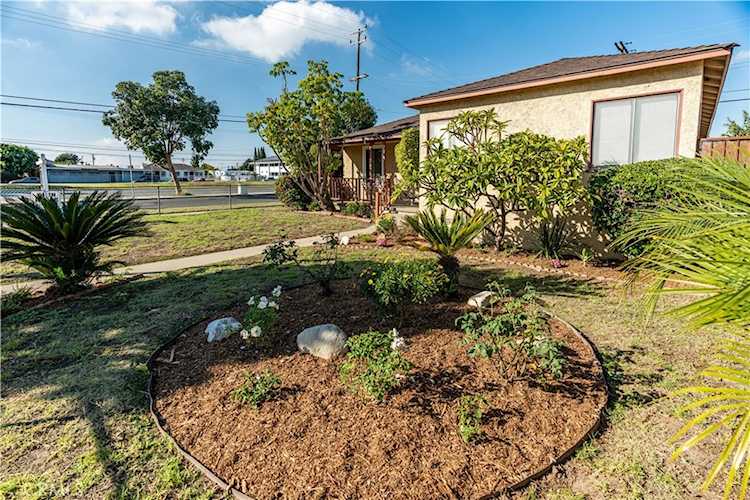 857 W 148th St Gardena, CA 90247