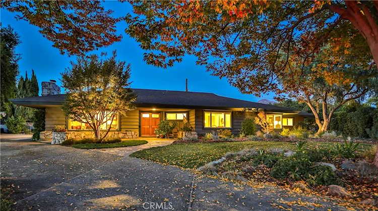 1585 Queens Ct Claremont, CA 91711