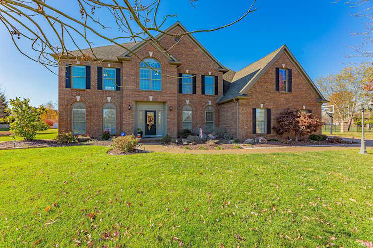 3199 Blue Water Court Newburgh, IN 47630