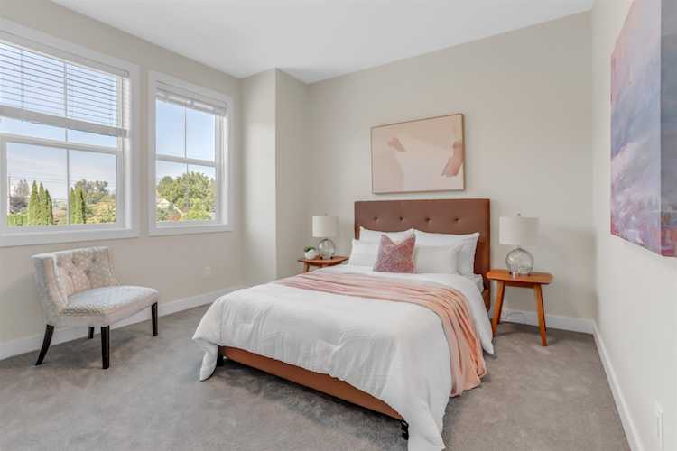 46013 Lewis Avenue Chilliwack, BC V2P 3H6