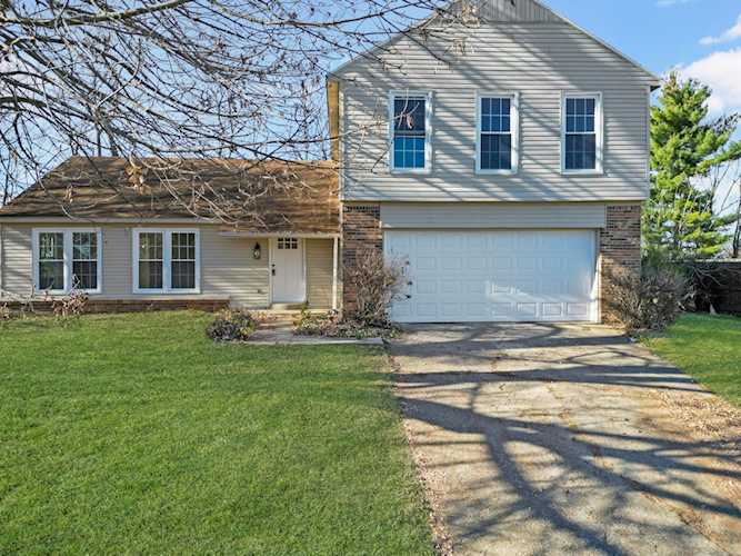 86 Wildwood Dr Versailles, KY 40383