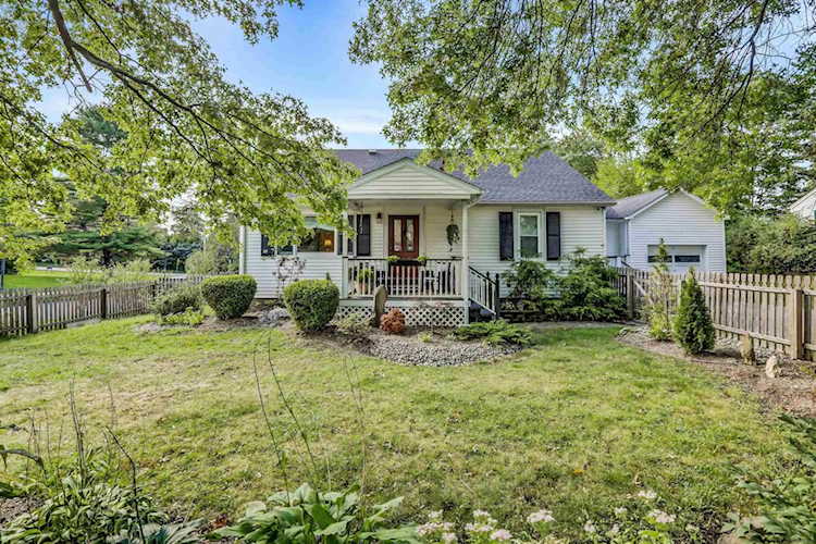 63 Elting Ave New Paltz, NY 12561