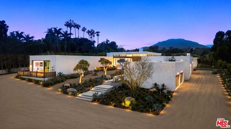 28837 Selfridge Dr Malibu, CA 90265