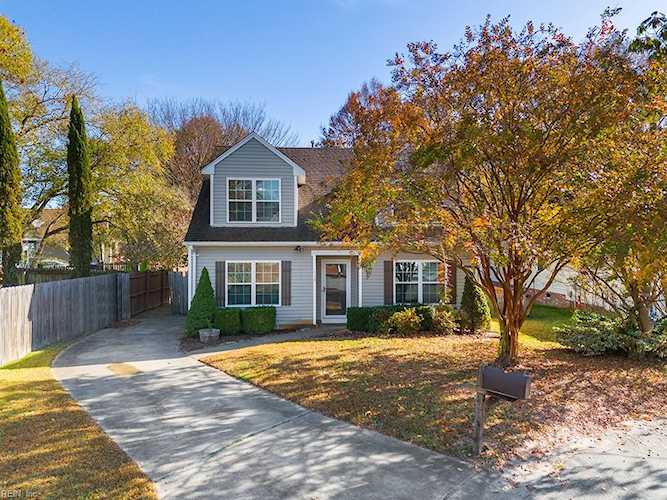 113 Toddsbury Ct Suffolk, VA 23434