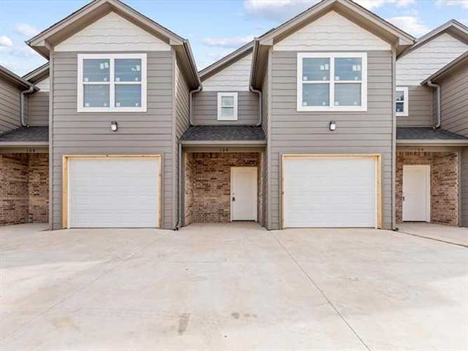 124 Abbey Park Court Granbury, TX 76049