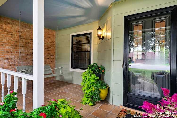 317 Paisano St New Braunfels, TX 78130