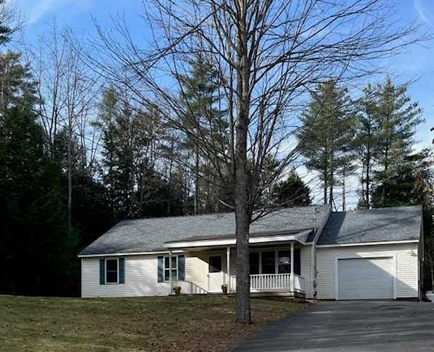 4 Lucinda Circle Way Newport, NH 03773