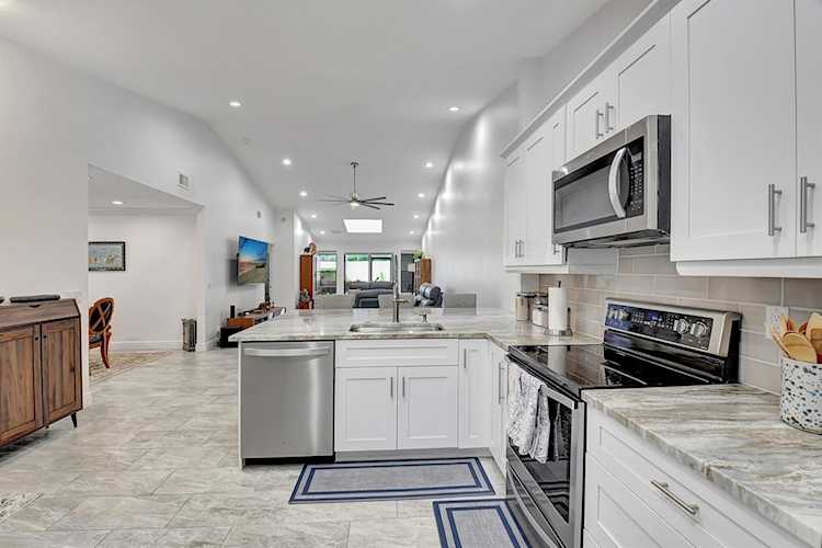 5893 Sunswept Lane #A Boynton Beach, FL 33437