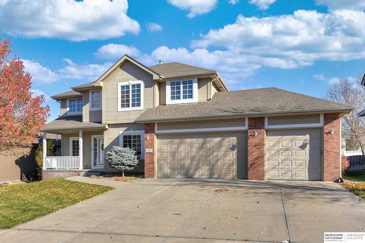 7815 S 167 St Omaha, NE 68136