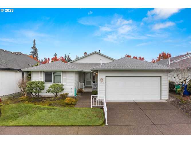 15626 NE Tillamook ST, Portland, OR 97230 | MLS# 23094346 Photo 1
