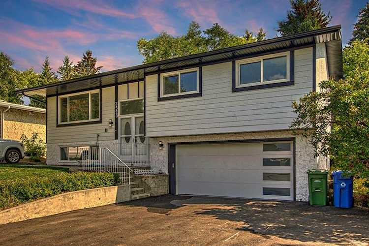 3520 Beaver Rd NW Calgary, AB T2L 1X1