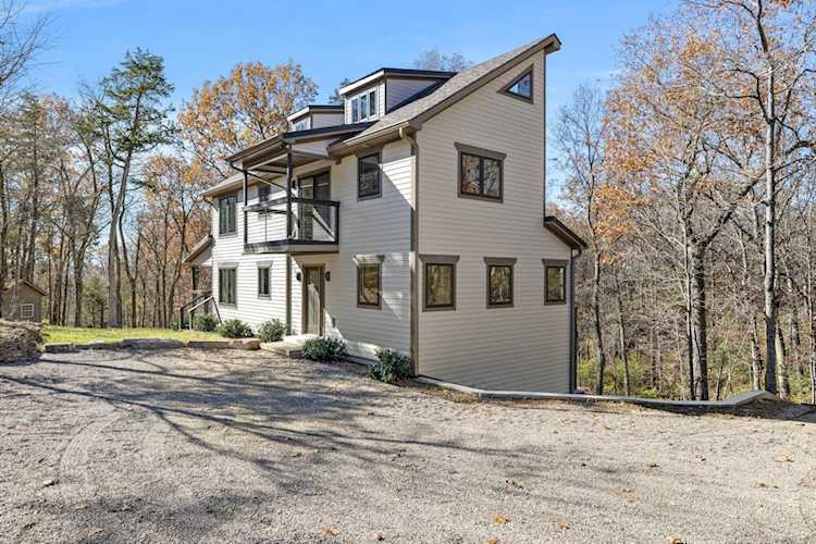 565 Shotwell Ln Versailles, KY 40383