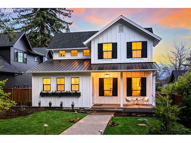 529 8th ST Lake Oswego, OR 97034