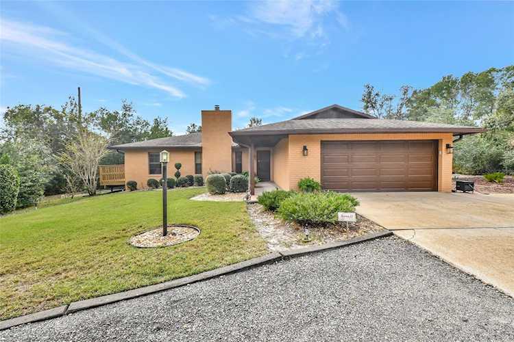 145 Kurtwood Dr Debary, FL 32713