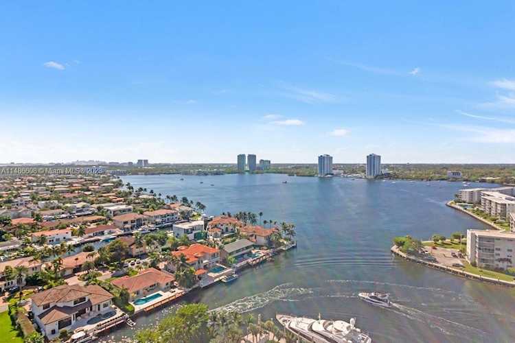 1000 W Island Blvd #2003 Aventura, FL 33160