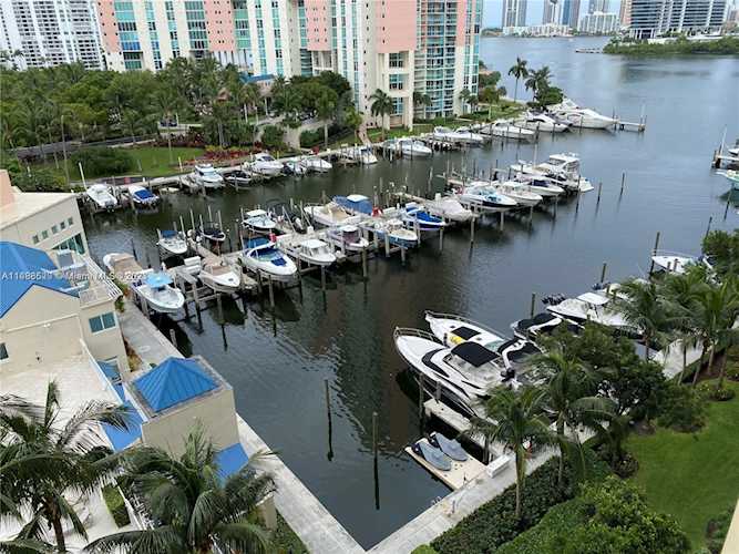 3340 NE 190th St #502 Aventura, FL 33180