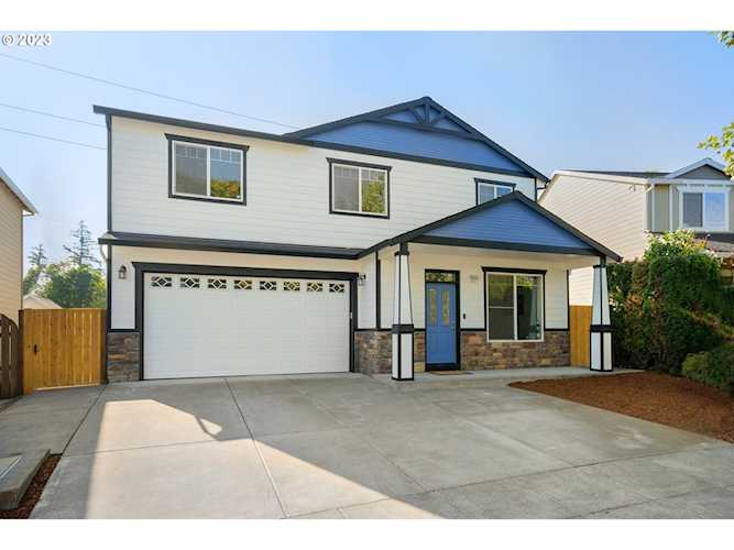 7720 SE Springwater DR Portland, OR 97206