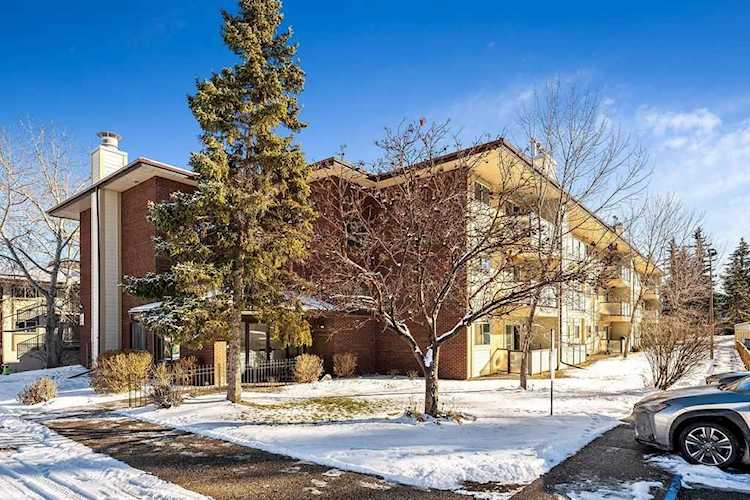 393 Patterson Hill SW #3110 Calgary, AB T2R 1J8