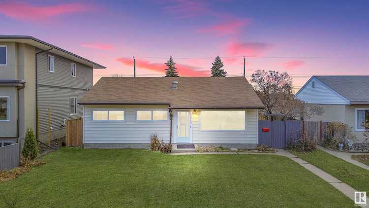 15945 108 Avenue Edmonton, AB T5P 1A8