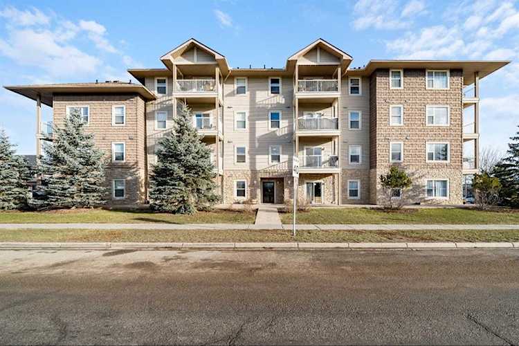 174 North Railway St #306 Okotoks, AB T1S 0E2