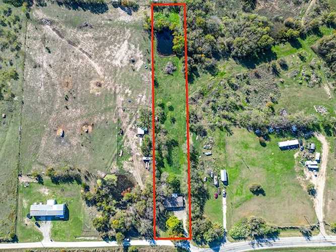 4885 Fm 667 Frost, TX 76641