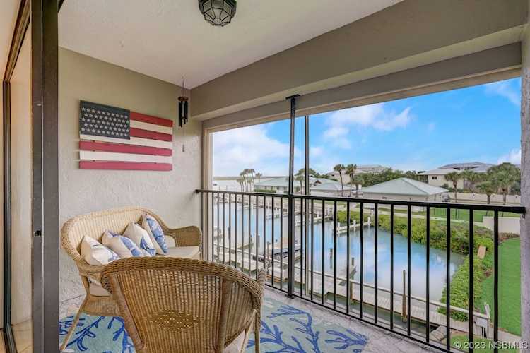 2100 N Peninsula Ave #305 New Smyrna Beach, FL 32169