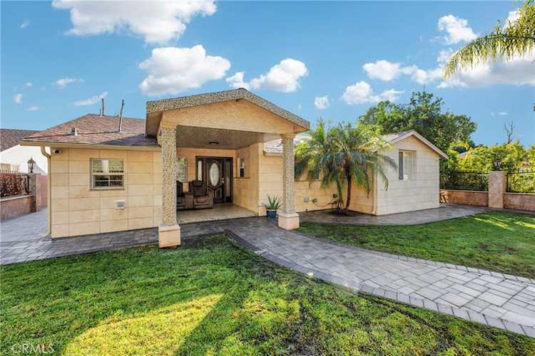 13434 Chandler Blvd Sherman Oaks, CA 91401