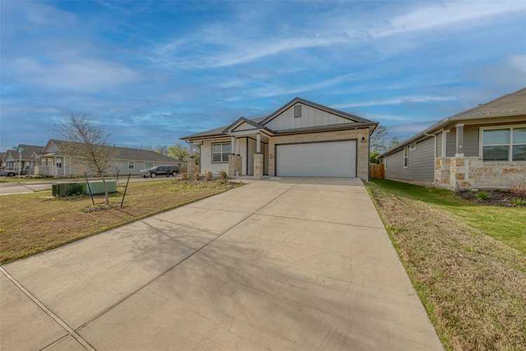 226 Big Sandy Creek DR Hutto, TX 78634