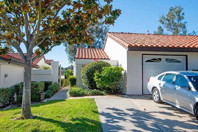 1720 Woodbrook Lane Fallbrook, CA 92028