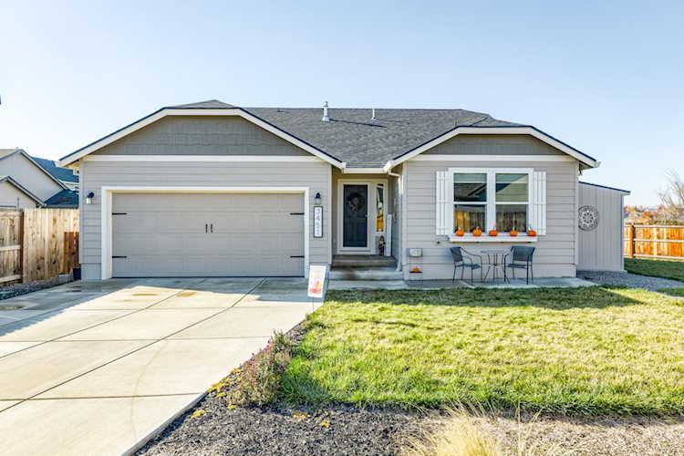 3451 Durst St Medford, OR 97504