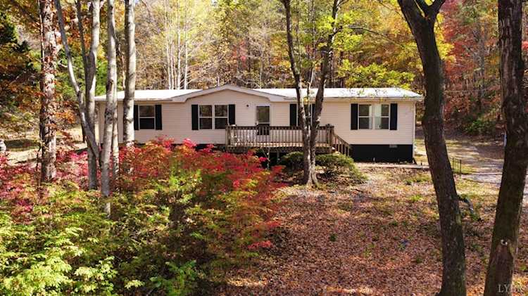 312 Paradise Rd Concord, VA 24538