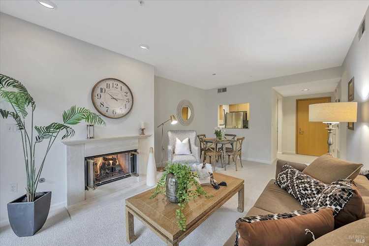 600 Deer Valley Road #1J San Rafael, CA 94903