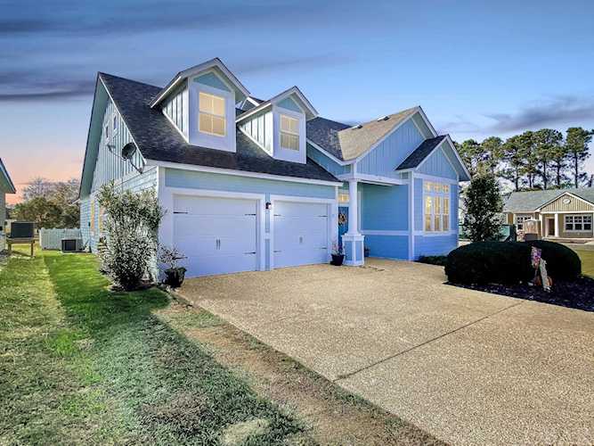 105 N Yacht Club Lane Grandy, NC 27939