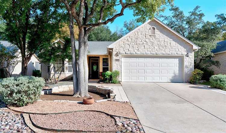 110 Harness LN Georgetown, TX 78633