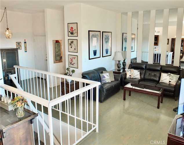 2503 E 21st St #105 Signal Hill, CA 90755