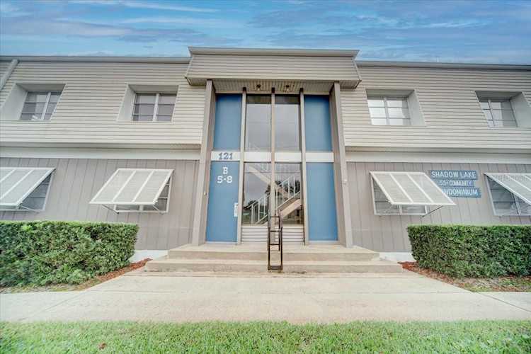 121 Caribbean St #APT B5 Deltona, FL 32725