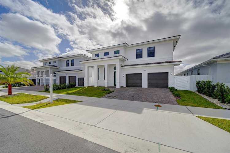 14606 SW 22nd Terrace Miami, FL 33175