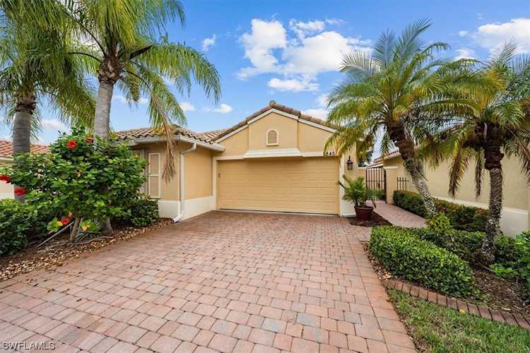 8845 Cascades Isle Blvd Estero, FL 33928