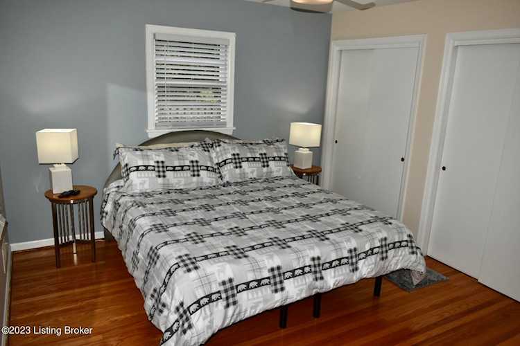 1610 Sutherland Dr Louisville, KY 40205 MLS 1648142