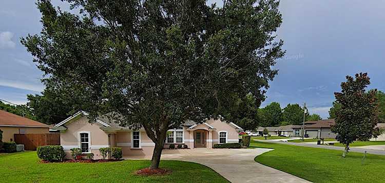 2 Buttonwell Ln Palm Coast, FL 32137