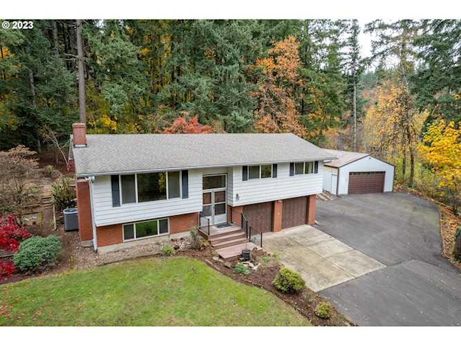 16901 S Creekside CT Oregon City, OR 97045