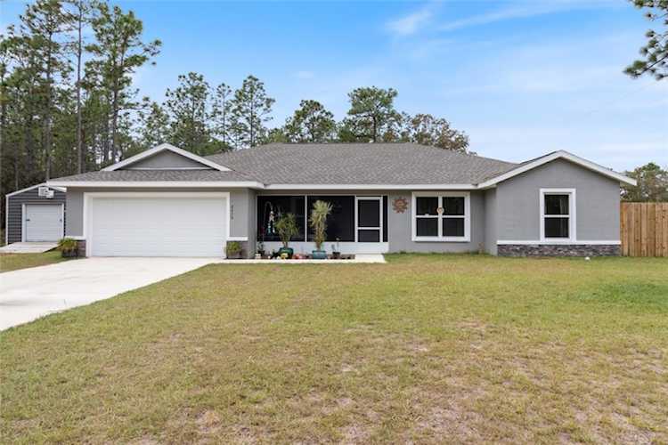 2438 SW Persimmon Ln Out Of Area, FL 34431