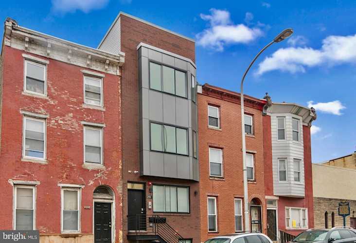 2904 W Diamond St Philadelphia, PA 19121