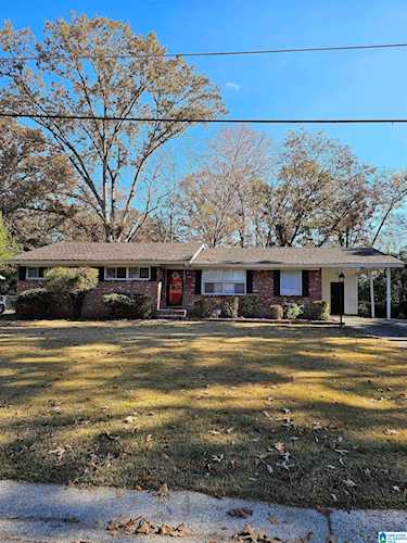 1617 4th Way Center Point, AL 35215