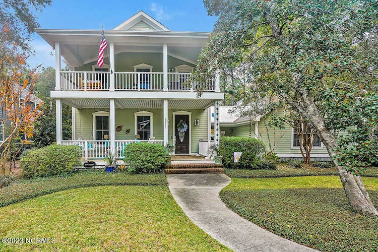6221 Navigator Way Southport, NC 28461
