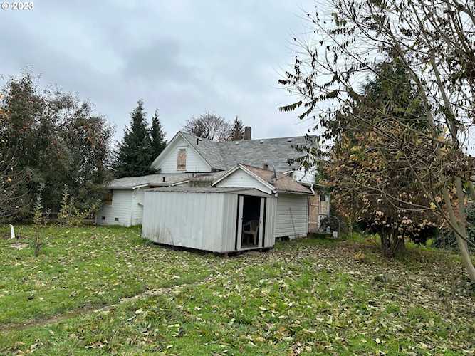 168 N Cleveland ST Eugene, OR 97402
