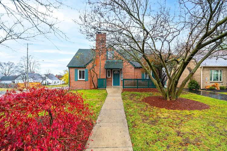 4819 Sharon Avenue Columbus, OH 43214